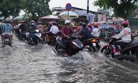 Nam Bộ đón triều cường đạt đỉnh