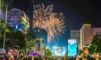 Cấm xe loạt tuyến đường trung tâm TPHCM để tổ chức bắn pháo hoa đón năm mới 2024 