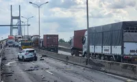 Cách lưu thông qua cầu Phú Mỹ an toàn sau vụ tai nạn liên hoàn?
