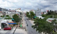 TPHCM khởi công mở rộng 2km ‘nút thắt&apos; đường Nguyễn Thị Định hơn 2.000 tỷ đồng 