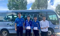 Thanh niên tình nguyện Tiếp sức mùa thi ở Kon Tum, Huế, Lạng Sơn