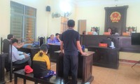 Thư ký toà lĩnh 2 năm tù vì làm bản án giả để &apos;trả ơn&apos; thầy thuốc 