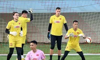 Đặng Văn Lâm chia sẻ về Nguyễn Filip: Chúng tôi cạnh tranh là chuyện bình thường