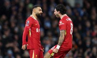 Liverpool thắng toàn diện Man City, bỏ xa Arsenal 11 điểm