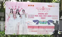 Huế như khoác lên chiếc áo mới