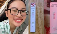 Phương Mỹ Chi kể về 14 ngày cùng cả gia đình chiến đấu với COVID-19 tại nhà