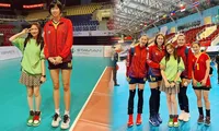 Đi cổ vũ SEA Games, Hòa Minzy đăng ảnh &apos;dìm&apos; chiều cao bên VĐV bóng chuyền Việt Nam