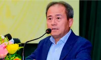 Đoàn thanh tra Ngân hàng SCB được biếu đồng hồ, khăn choàng, túi xách và rất nhiều tiền