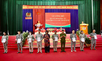Thứ trưởng Bộ Tư pháp: Ngoài cánh cổng trại giam có biết bao người thân đang đợi anh chị