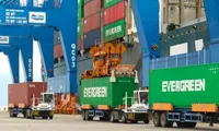 Nhóm cựu lãnh đạo chi cục hải quan nhận hối lộ để giúp thông quan hàng hóa trị giá hơn 1.800 tỷ 