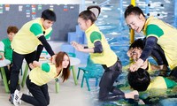 Loạt ảnh &apos;khó đỡ&apos; của Ninh Dương Lan Ngọc gây &apos;sốt&apos; Running Man