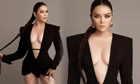 Lý Nhã Kỳ gây &apos;bão&apos; với mốt không nội y nổi loạn