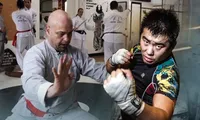 Flores (trái) lần thứ hai thách đấu Từ Hiểu Đông và quyết tâm sang Trung Quốc tỉ thí. 