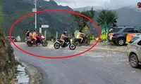 Khỏa thân ở Mã Pì Lèng: Môi trường không sạch hơn nhưng văn hoá đã bị &apos;bôi bẩn&apos;