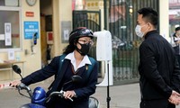 Hà Nội quyết tâm không để dịch bệnh làm tụt hậu đời sống kinh tế - xã hội của Thủ đô. Ảnh: Hoàng Mạnh Thắng