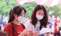 Bài học nào cho tuyển sinh năm 2023? 