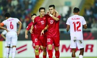 Quả bóng Vàng 2022 gọi tên Tiến Linh hay Văn Quyết? 