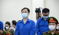 Đối chất tại phiên xử vụ thao túng giá cổ phiếu 