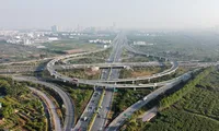 Góp ý dự thảo Luật Thủ đô (sửa đổi): Làm sao đón được &apos;đại bàng&apos;? 