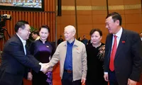 Tổng Bí thư, Chủ tịch nước Nguyễn Phú Trọng, Chủ tịch Quốc hội Nguyễn Thị Kim Ngân, Bí thư Thành ủy Hà Nội Vương Đình Huệ tại phiên họp sáng 29/3 Ảnh: TTXVN 