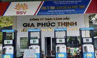 Doanh nghiệp cho rằng, cần có cơ chế quản lý các đầu mối bằng cách tách khỏi khâu bán lẻ và tổng kiểm tra các doanh nghiệp có nhiều vi phạm Ảnh: Nguyễn Bằng 