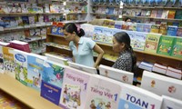 Ngày 20/9, Bộ GD&ĐT chính thức kiểm tra NXBGDVN liên quan tới vấn đề độc quyền SGK Ảnh: Hồng Vĩnh