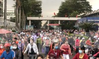  Ban chỉ đạo yêu cầu Bộ Công Thương cần ban hành hướng dẫn sản xuất, kinh doanh an toàn cho các DN Ảnh: Uyên Phương