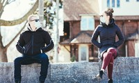 Các chuyên gia nói vẫn phải thực thi giãn cách dù tỷ lệ nhiễm bệnh giảm ở nhiều nơi
