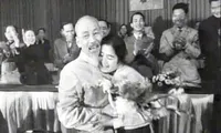 NSND Trà Giang gặp Bác Hồ 