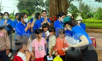 Nhiều sân chơi bổ ích cho thiếu nhi Đắk Lắk mùa trăng yêu thương