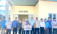 Ngôi nhà hạnh phúc của nữ sinh người Mnông