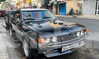 Xế cổ Toyota Celica hàng hiếm xuống phố Sài Gòn