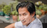 &apos;Trai hư&apos; Huy Khánh ở tuổi 42