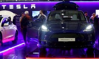 &apos;Con cưng&apos; của tỷ phú Elon Musk chật vật tại Trung Quốc