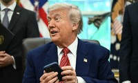 Ông Trump đe dọa khiến Apple, Samsung &apos;đứng ngồi không yên&apos;