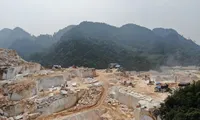 Bốn doanh nghiệp khai khoáng tại Yên Bái đồng loạt bị xử phạt vì đổ thải sai quy định, gây nguy cơ sạt lở