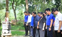 Hành trình tri ân, thắp sáng niềm tin