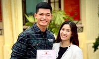 Cặp đôi vận động viên từng có màn cầu hôn &apos;gây bão&apos; ở SEA Games 31 chính thức về chung một nhà