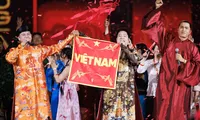 Show Anh trai vượt ngàn chông gai lập kỷ lục thế giới 