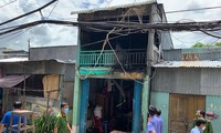 Một gia đình bị kẻ gian khoá cửa ngoài, phóng hoả lúc rạng sáng 