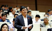 Đoàn đại biểu Quốc hội TP.HCM đã yêu cầu ông Phạm Phú Quốc giải trình về việc có quốc tịch Cyprus. Ảnh: Quốc hội.