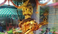 Tượng thần bốn mặt duy nhất ở TPHCM thu hút khách thập phương đến chiêm bái
