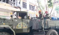 Binh chủng Hóa học tiến hành tẩy độc tại Công ty Rạng Đông