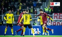Bayern Munich thống trị lượt đi Bundesliga 2021/22