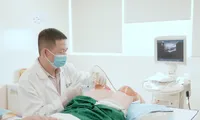 Ghép tế bào gốc trung mô điều trị lão hóa viêm