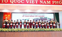 Trường đại học Công nghệ Sài Gòn tổ chức Lễ trao bằng tốt nghiệp năm 2024