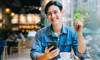 Quản lý tài chính thời sinh viên: dùng thẻ tín dụng có thực sự là lựa chọn thông minh?