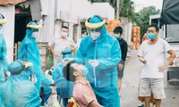Bình Dương sẽ cấp phép y tế tư nhân được khẳng định PCR, mở thêm bệnh viện dã chiến