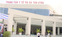 Bác sĩ và người giữ xe cấu kết, hình thành đường dây tiêm vắc xin &apos;dịch vụ&apos; cho người dân 