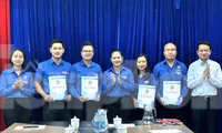 Tỉnh Đoàn Bình Dương trao các quyết định về công tác cán bộ